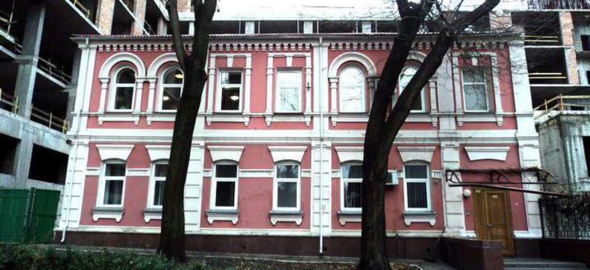 Тесть Насирова снес памятник архитектуры в центре Киева
