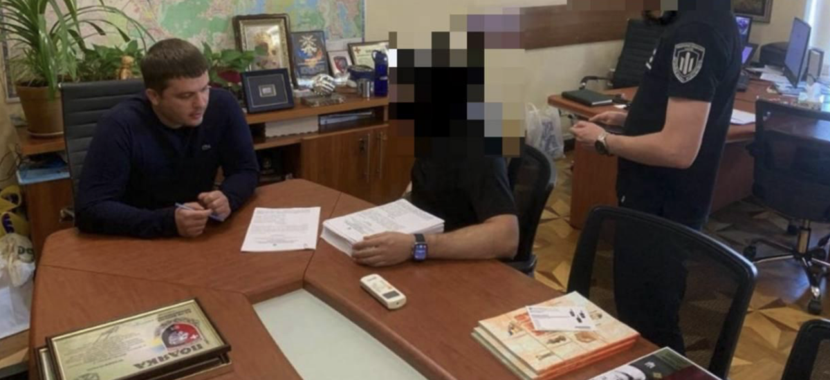Керівнику апарату КМДА та ексдиректору КП «АТП КМДА» повідомили про підозру у розтраті бюджетних коштів