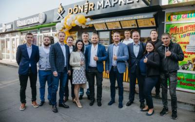 Олигарх Юрий Косюк открывает в Киеве сеть с шаурмятнями - Döner Market