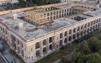 Компания  “Планета Строй” закупила видеокамеры по завышеной цене