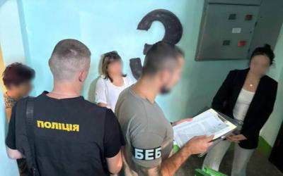 У Києві двох посадовців комунального медзакладу підозрюють у розкраданні 1,6 млн грн через фіктивний паліатив