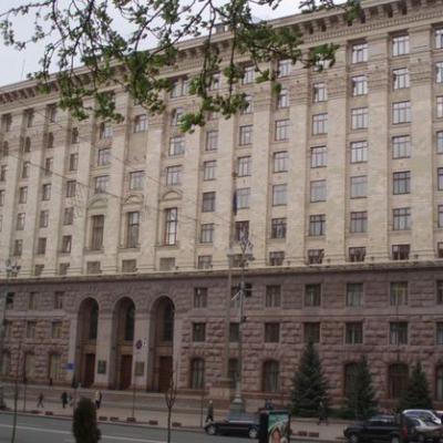 Чиновники КГГА в очередной раз злоупотребили служебным положением